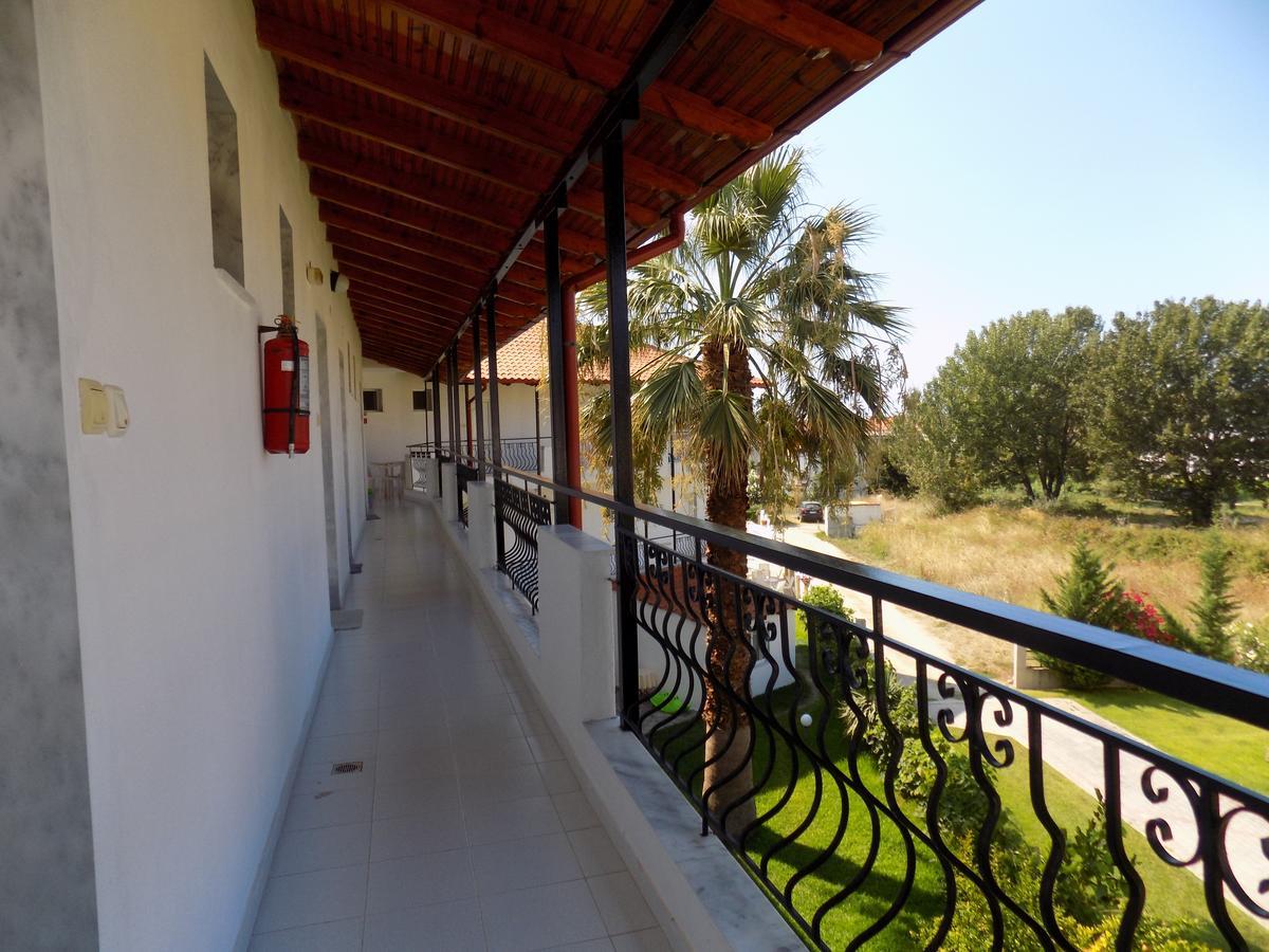 Estia Hotel Fourka Exterior photo